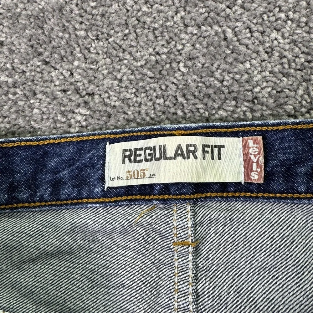 Levis 505 Jeans Mens 38x26 Blue Regular Straight Denim Medium Wash Logo City